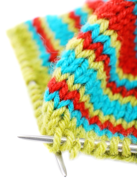 Broderie tradițională colorată